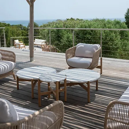 Avec Piscine Et Vue A 230m De La Villa *