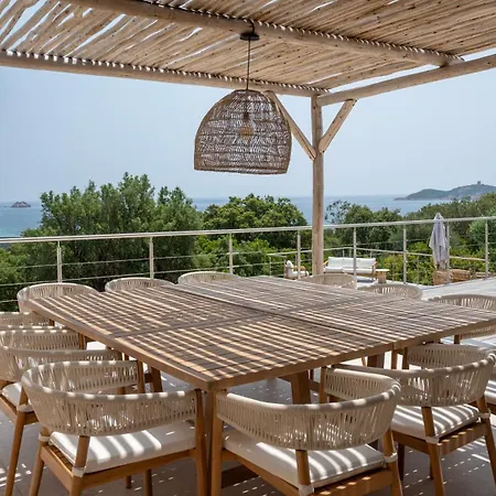 Avec Piscine Et Vue A 230m De La Zonza