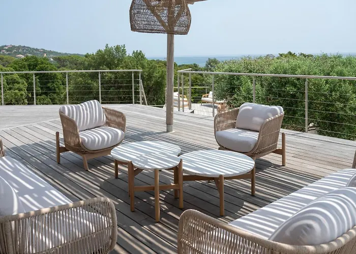 Avec Piscine Et Vue à 230m De La * Zonza