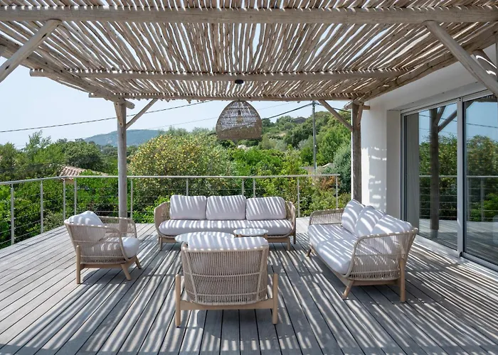 Avec Piscine Et Vue à 230m De La Villa *