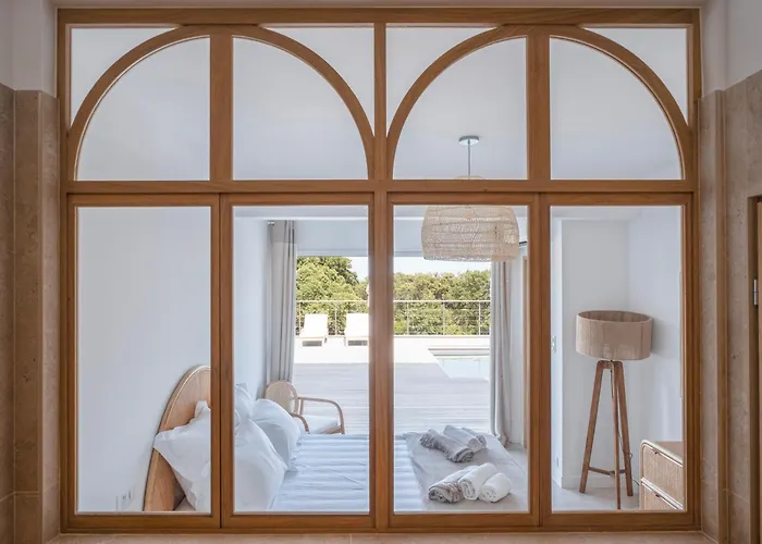 Avec Piscine Et Vue à 230m De La * Zonza