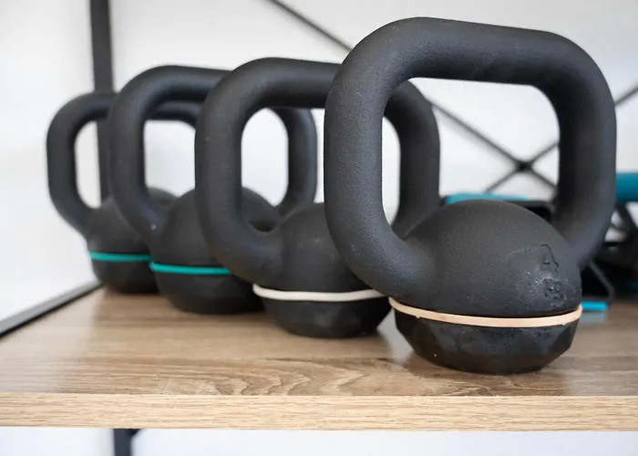 Avec Piscine Et Vue à 230m De La