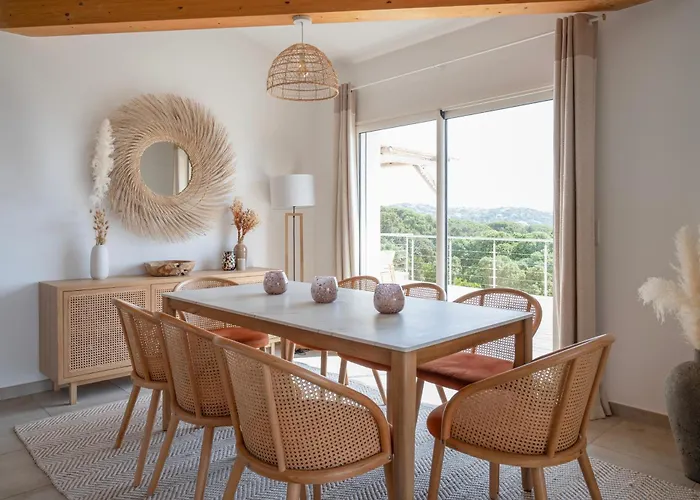 Avec Piscine Et Vue à 230m De La Villa Zonza